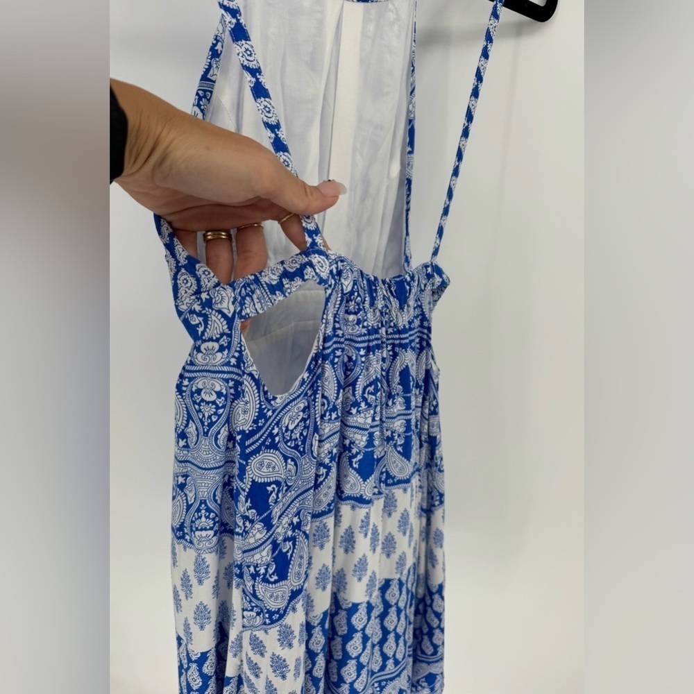 lulu's Hide Away Blue and White Print Halter Dress Size Small - Picture 14 of 14